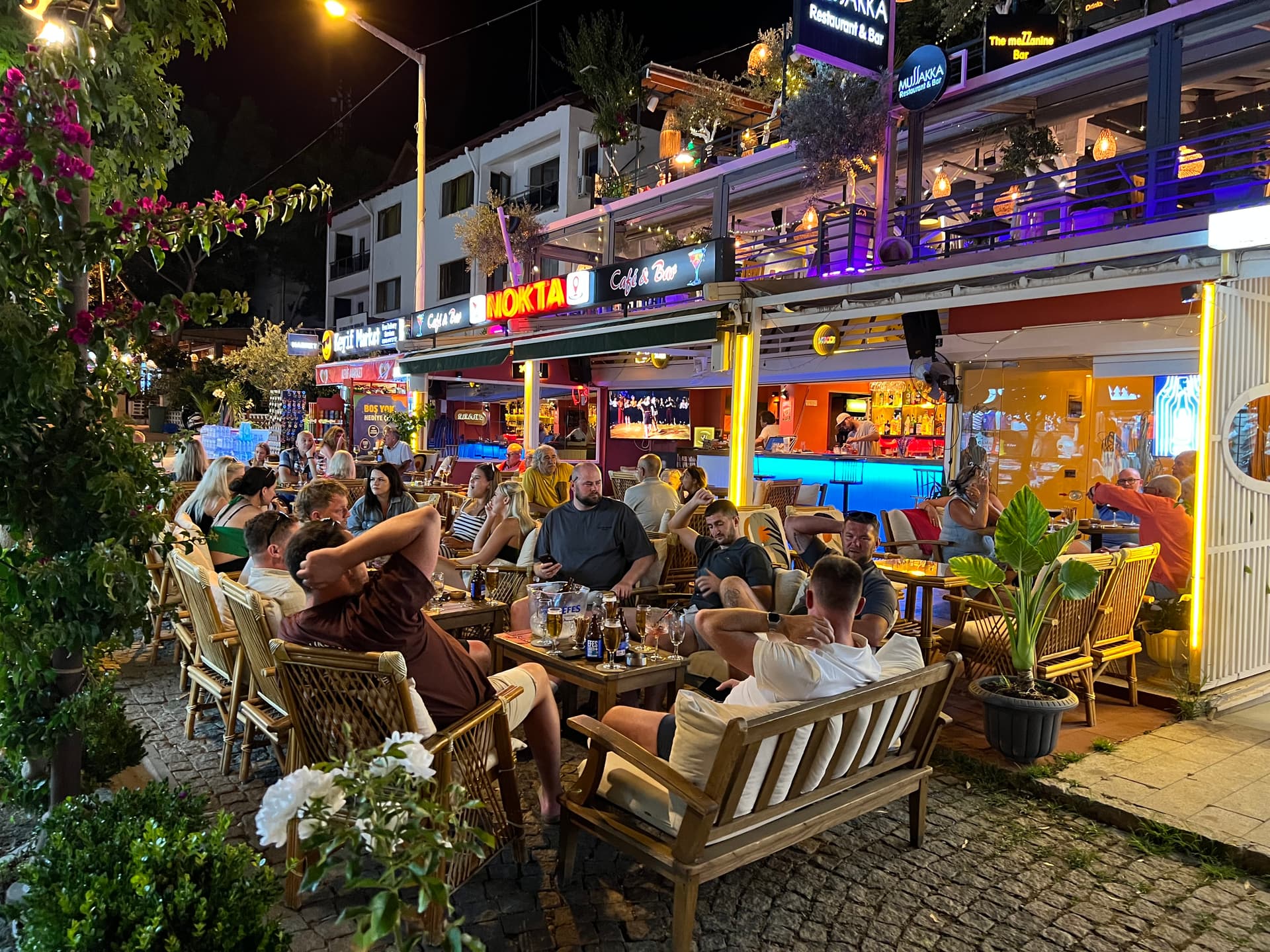 Nokta Cafe Bar
